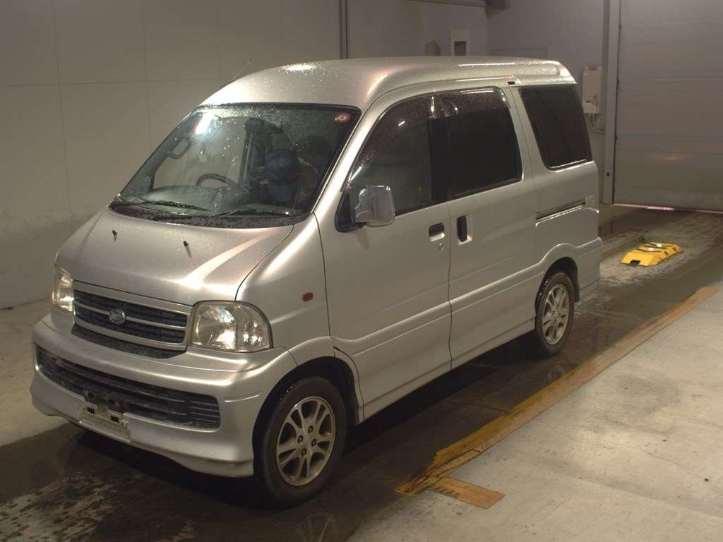 DAIHATSU ATRAI 7