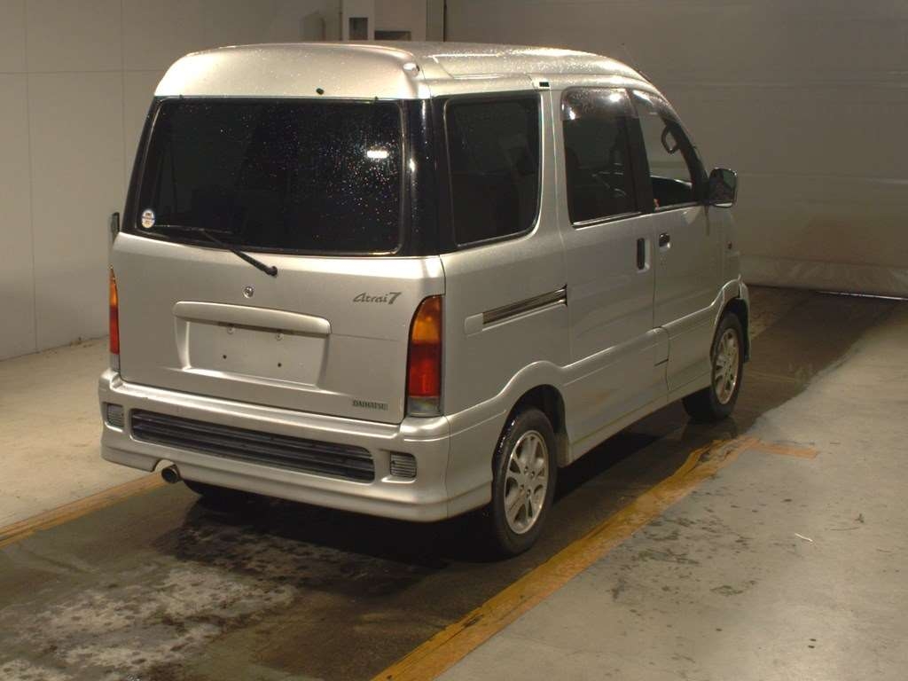 DAIHATSU ATRAI 7
