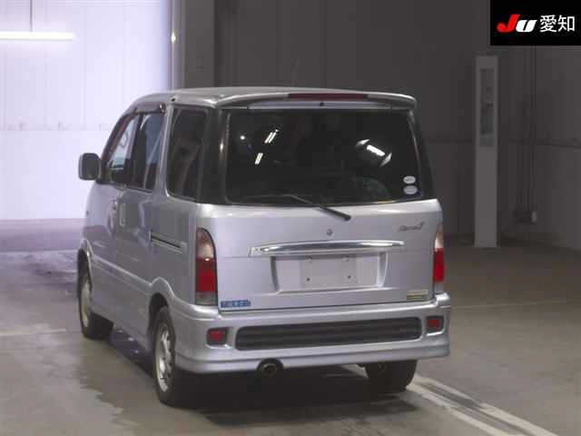 DAIHATSU ATRAI 7