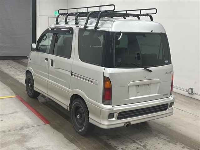 DAIHATSU ATRAI 7