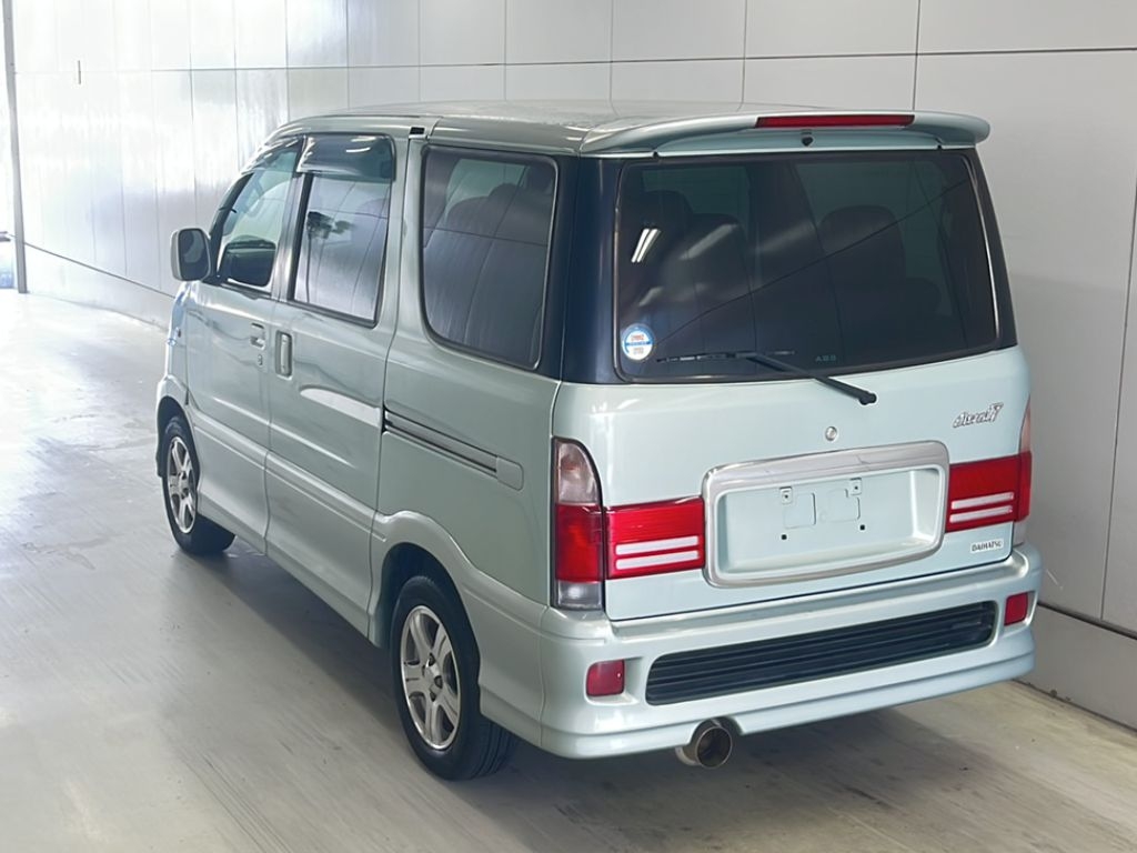 DAIHATSU ATRAI 7