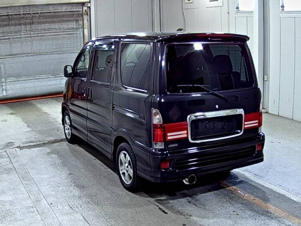 DAIHATSU ATRAI 7