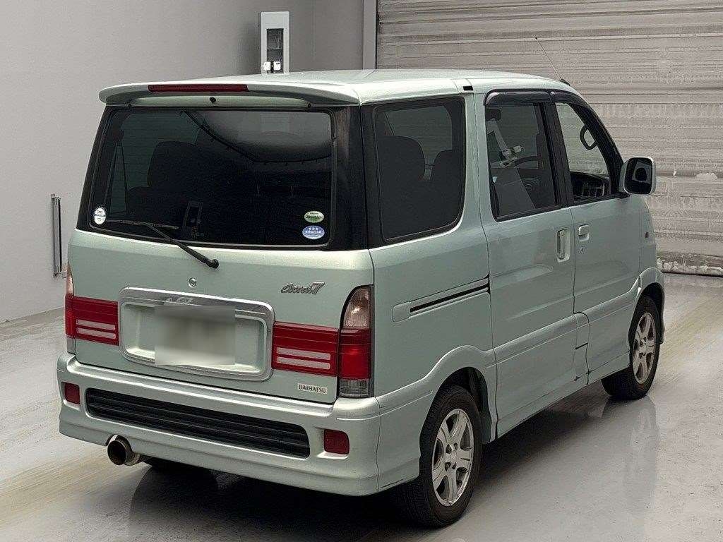 DAIHATSU ATRAI 7