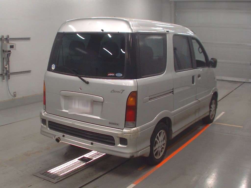 DAIHATSU ATRAI 7