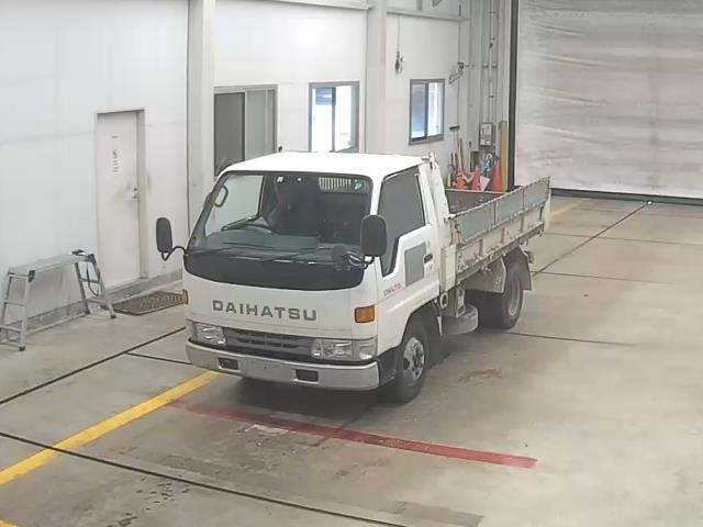 DAIHATSU DELTA