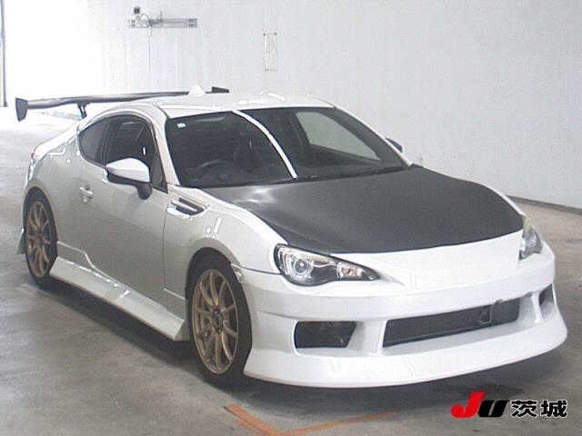 SUBARU BRZ