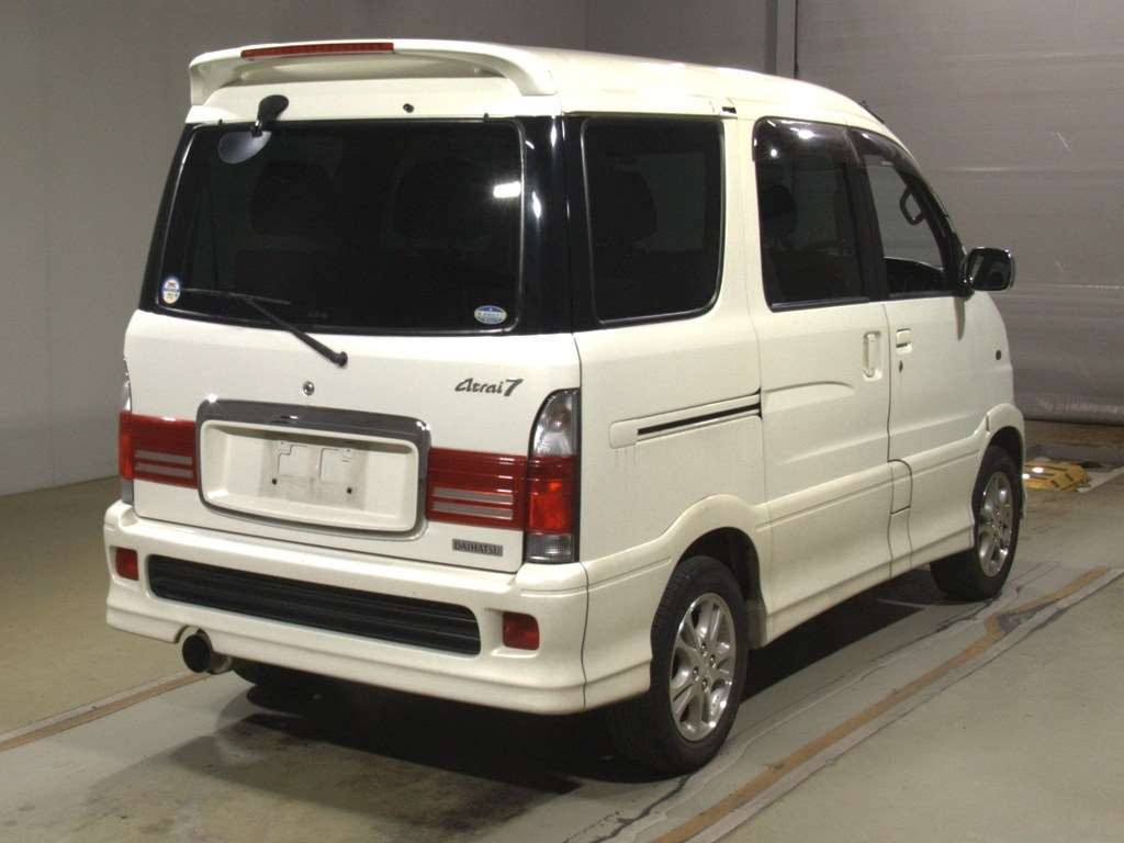 DAIHATSU ATRAI 7