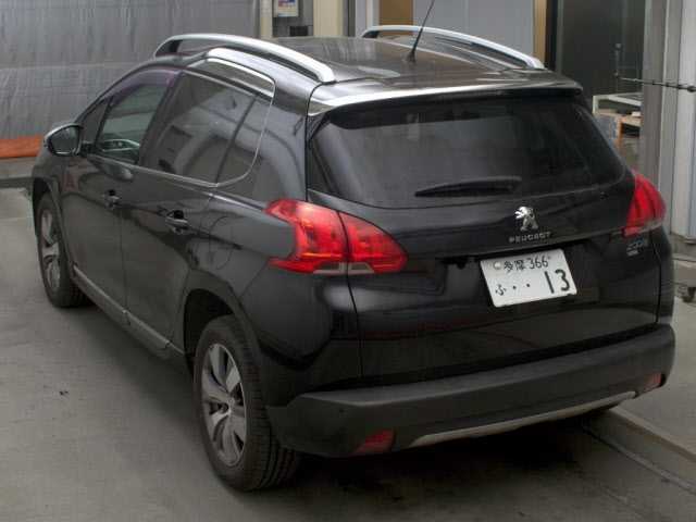 PEUGEOT 2008