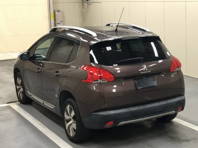 PEUGEOT 2008