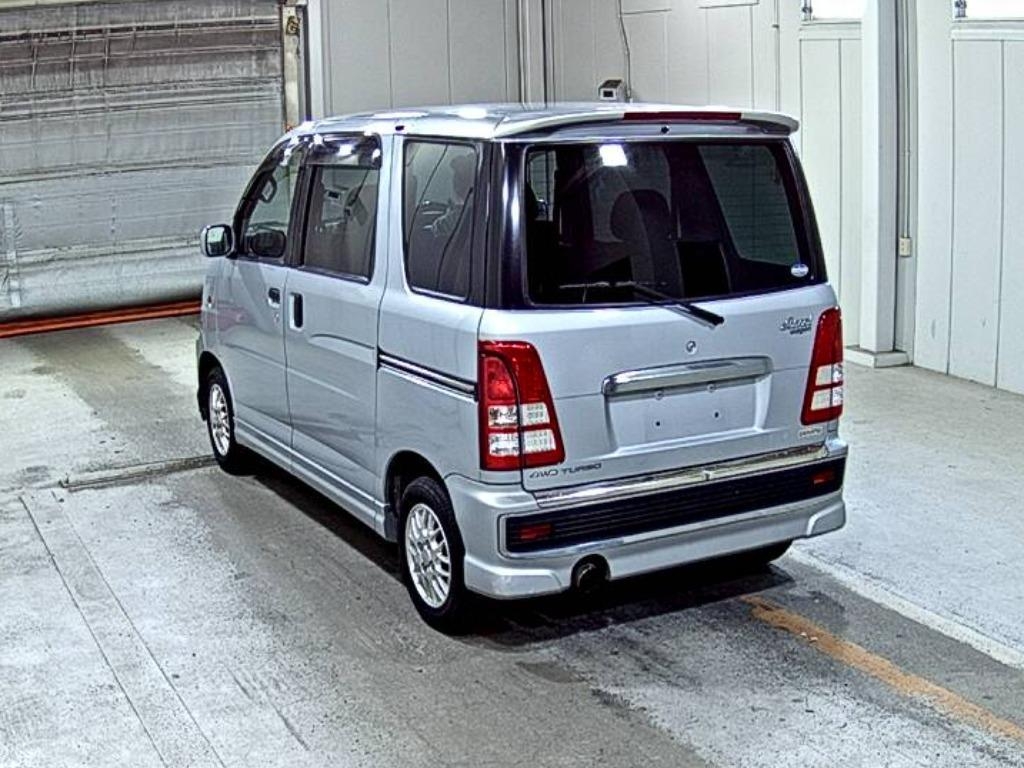 DAIHATSU ATRAI WAGON
