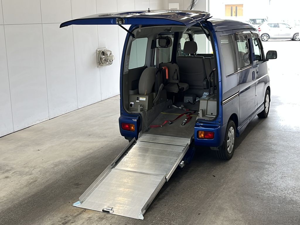 DAIHATSU ATRAI WAGON