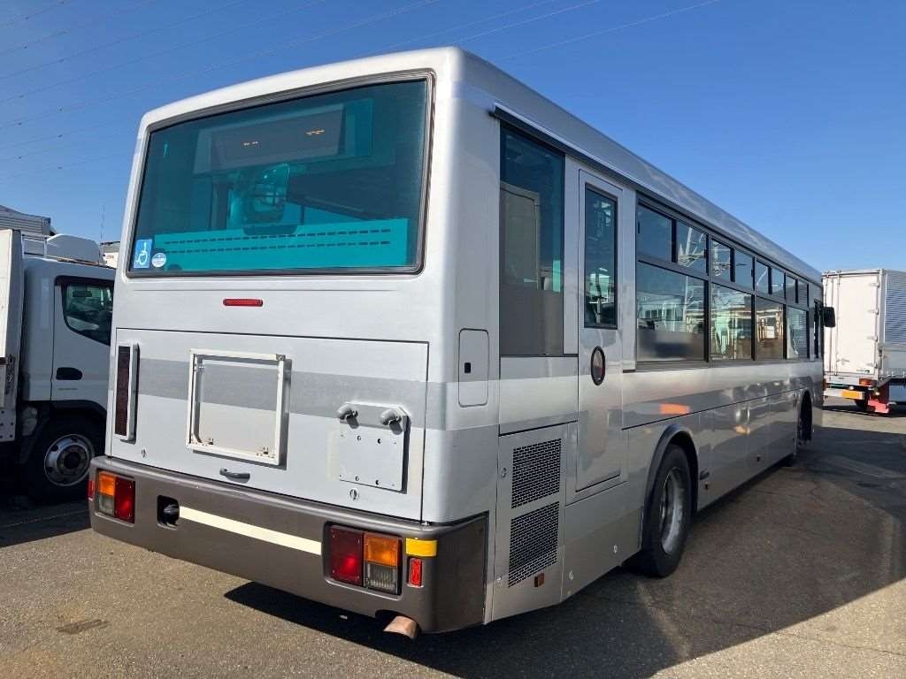 NISSAN DIESEL (UD) SPACERUNNER