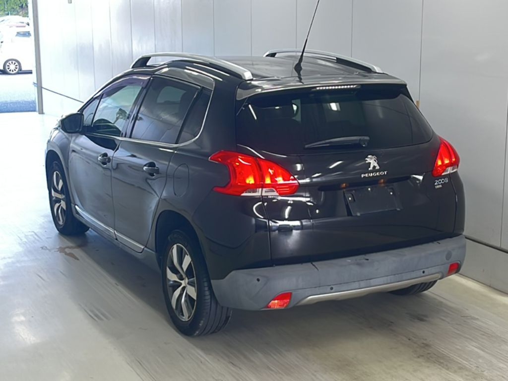 PEUGEOT 2008