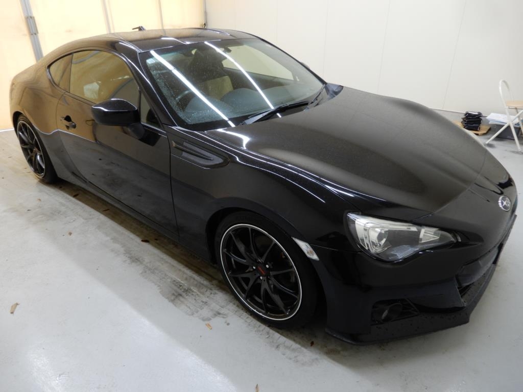 SUBARU BRZ