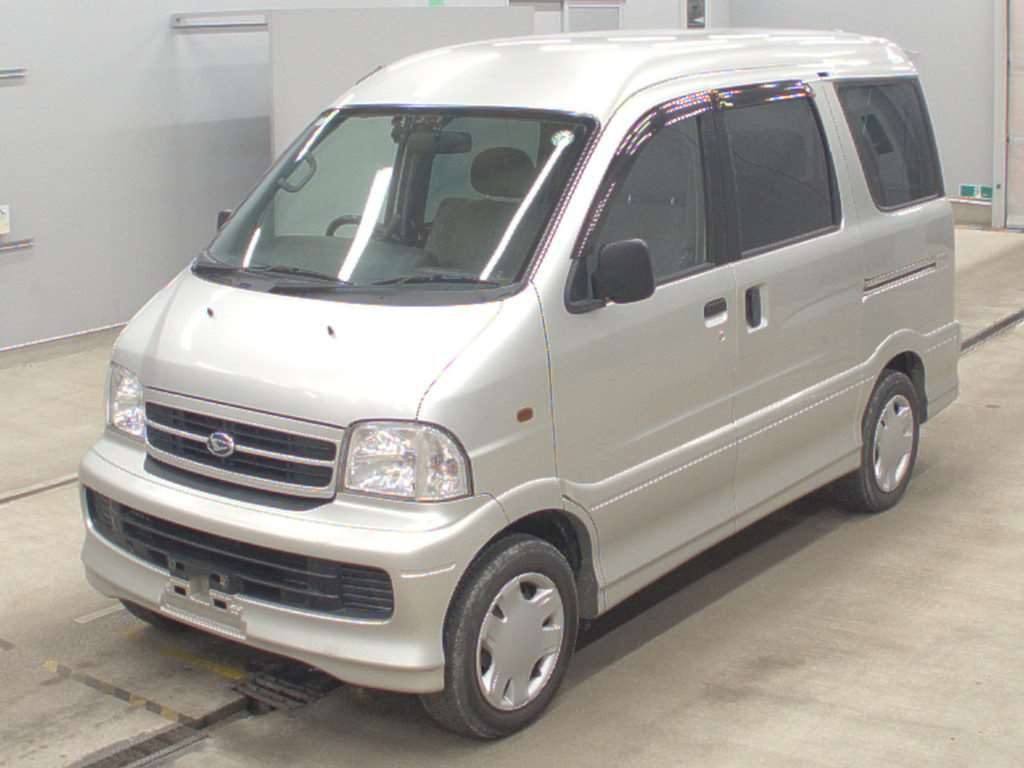 DAIHATSU ATRAI 7