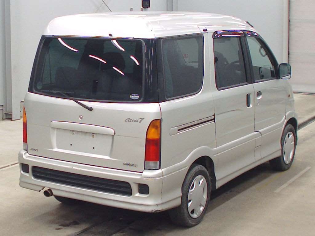 DAIHATSU ATRAI 7