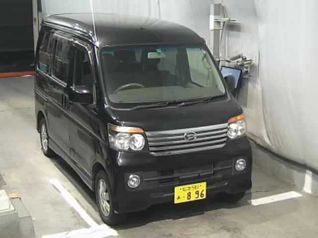 DAIHATSU ATRAI WAGON