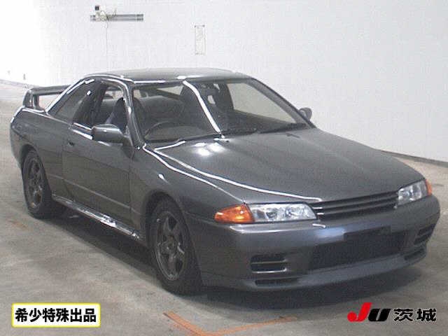 NISSAN SKYLINE