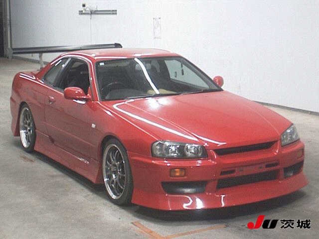 NISSAN SKYLINE