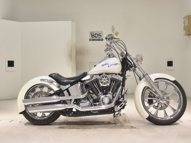 Harley-Davidson HARLEY FLSTF1580
