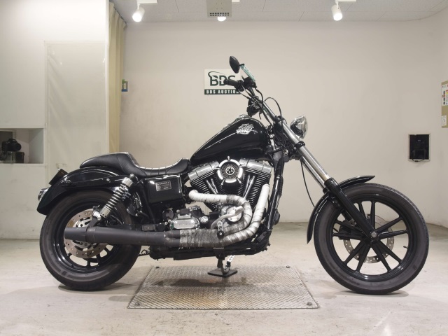 Harley-Davidson HARLEY FXDL1580