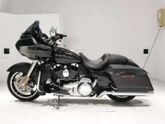 Harley-Davidson ROAD GLIDE CUSTOM  2011 года выпуска