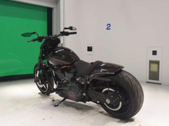 Harley-Davidson  HARLEY FXDRS1870  2020 года выпуска