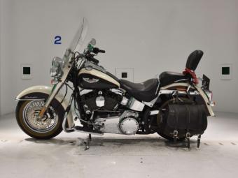 Harley-Davidson SOFTAIL DELUXE FLSTN1580  2011 года выпуска
