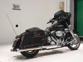 Harley-Davidson STREET GLIDE FLHX1690  2012 года выпуска