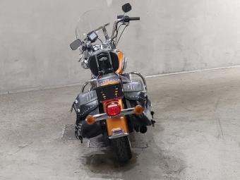 Harley-Davidson SOFTAIL HERITAGE CLASSIC 1580 BW5 2015 года выпуска