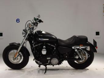 Harley-Davidson SPORTSTER CUSTOM XL1200CB  2012 года выпуска