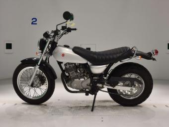 Suzuki VAN VAN 200 NH41A