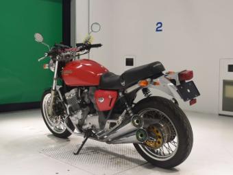 Honda CB 400 NC36 1998 года выпуска