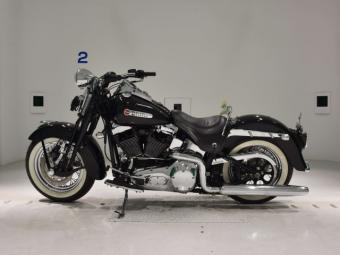 Harley-Davidson SOFTAIL FLSTS1450  2001 года выпуска