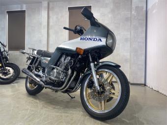 Honda CB900 BOLDOR SC01 2022 года выпуска