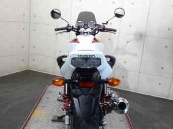 Honda CB 400 SF NC42 2018 года выпуска