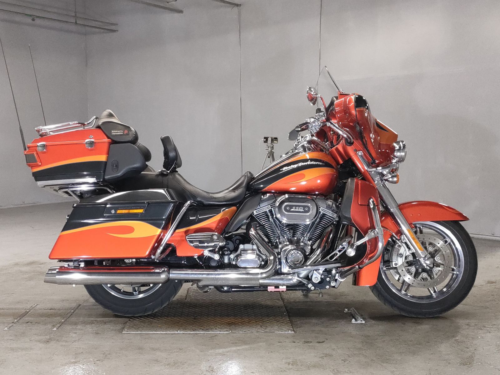 Harley-Davidson ELECTRA GLIDE ULTRA CLASSIC SE 1800 CVO PR8 2013г. 69179
