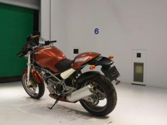 Ducati MONSTER 400  2002 года выпуска