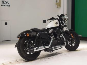 Harley-Davidson SPORTSTER 1200 FORTY-EIGHT   2017 года выпуска