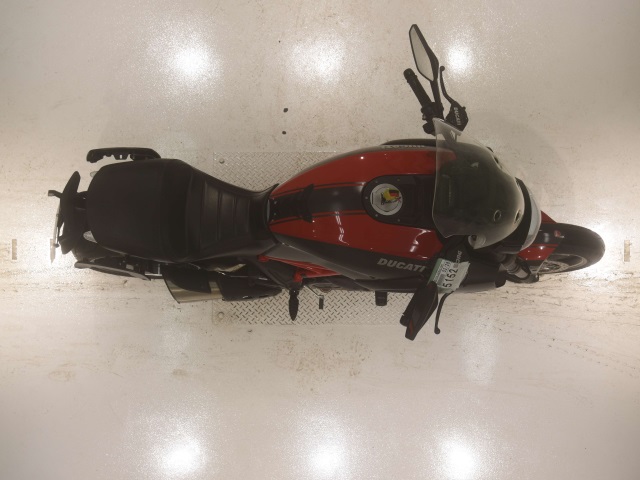Ducati DIAVEL CARBON  2014г. 27,950K