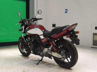 Honda CB 400 SF VTEC ABS NC42 2021 года выпуска