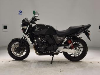 Honda CB 400 SF VTEC ABS NC42 2020 года выпуска