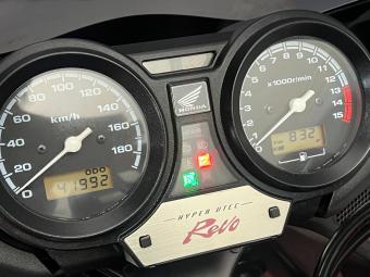 Honda CB 400 SFV BOLDOR NC42 2011 года выпуска
