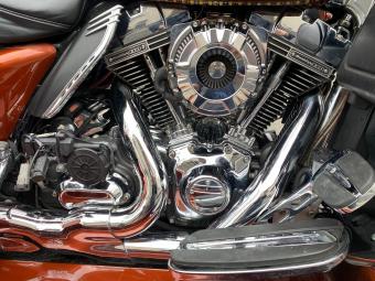 Harley-Davidson  HARLEY FLHTKSE CVO TRIKE  TEN 2014 года выпуска