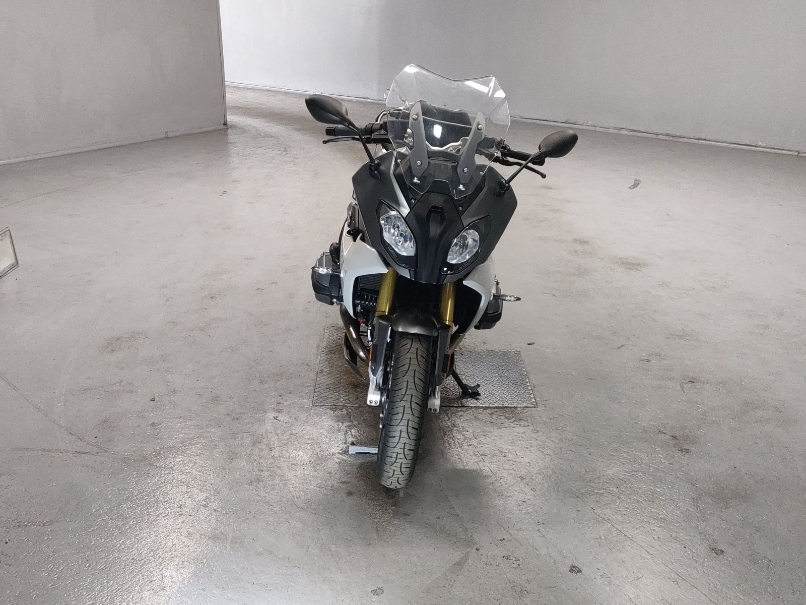BMW R1200RS 0A05 2018г. 6724