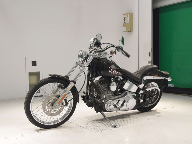 Harley-Davidson SOFTAIL STANDART FXST1450  2005г. 13,940K