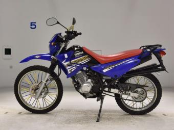 Yamaha XTZ 125  2015 года выпуска