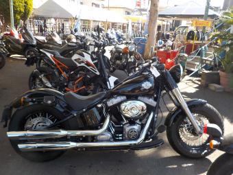 Harley-Davidson  HARLEY FLS  2012 года выпуска