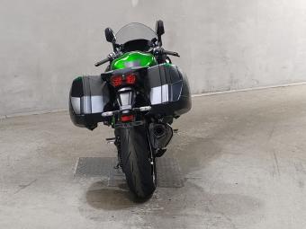 Kawasaki NINJA H2 ZXT02P 2022 года выпуска
