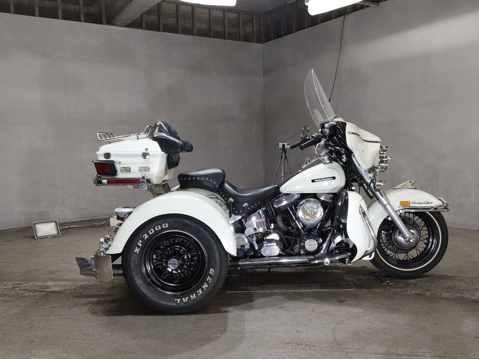 Harley-Davidson SOFTAIL HERITAGE CLASSIC 1340 TRIKE BJL - купить недорого